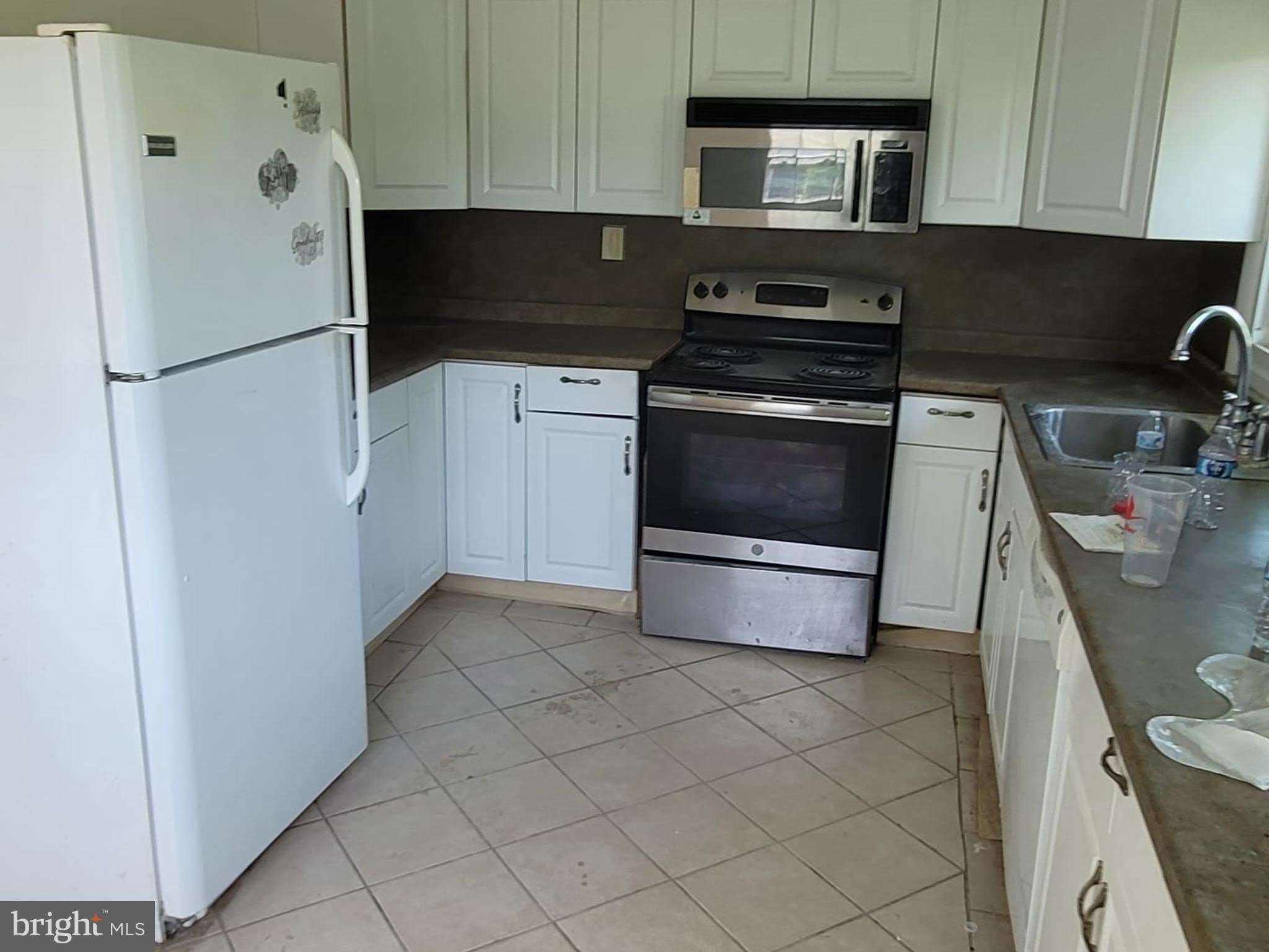 5 PASTORAL Lane – photo 3