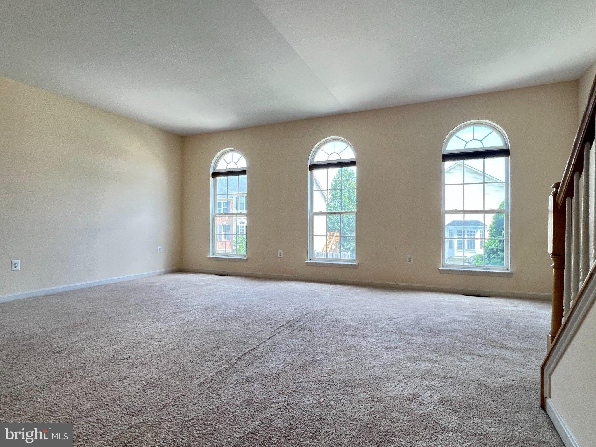15720 PALERMO Terrace – photo 4