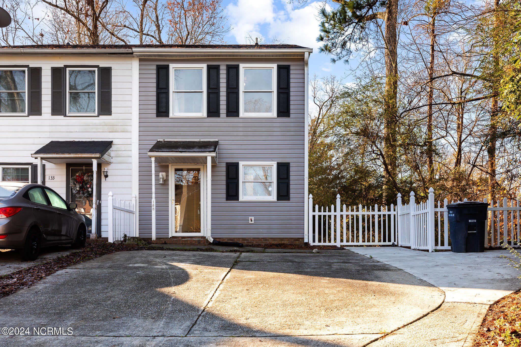 135 Greenford Place – photo 1