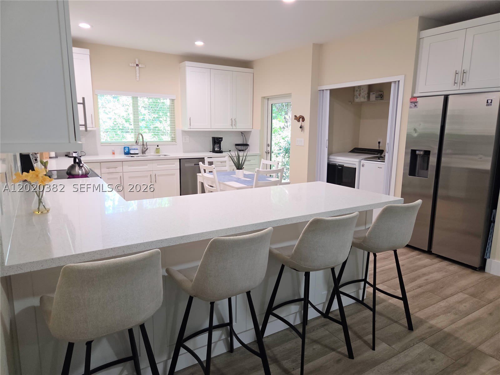 11 Pompano Ave – photo 4