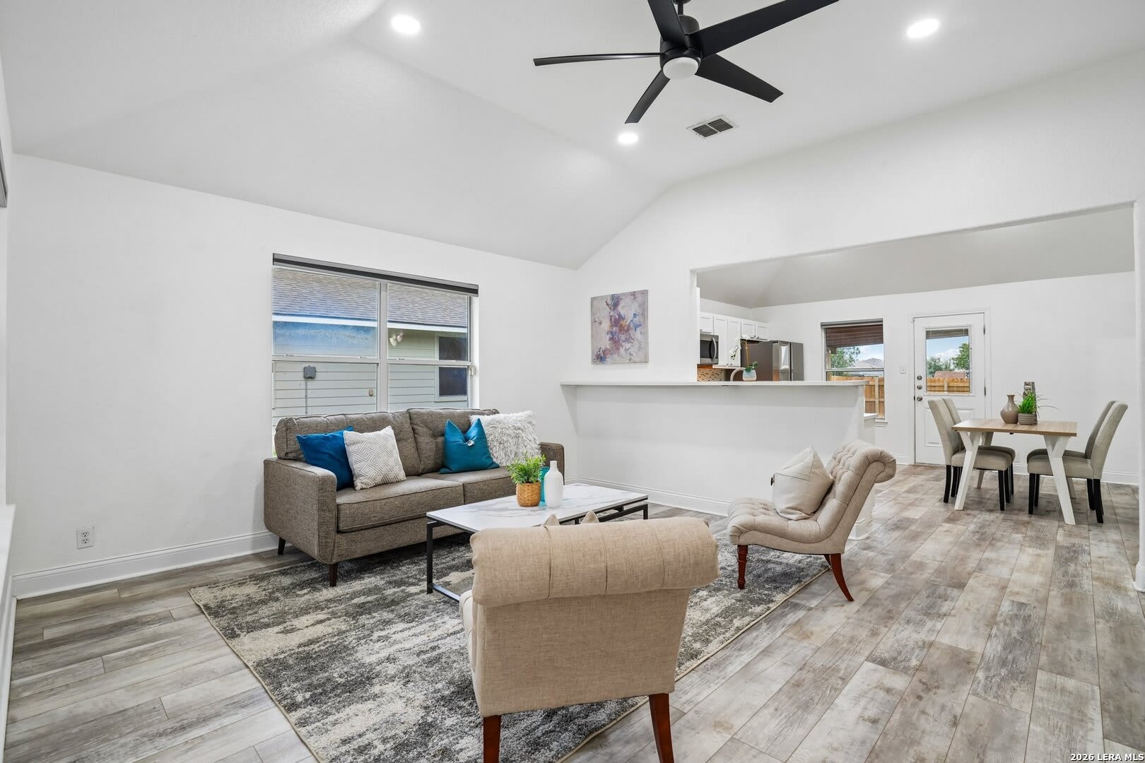 1722 Coxwold Ct – photo 4
