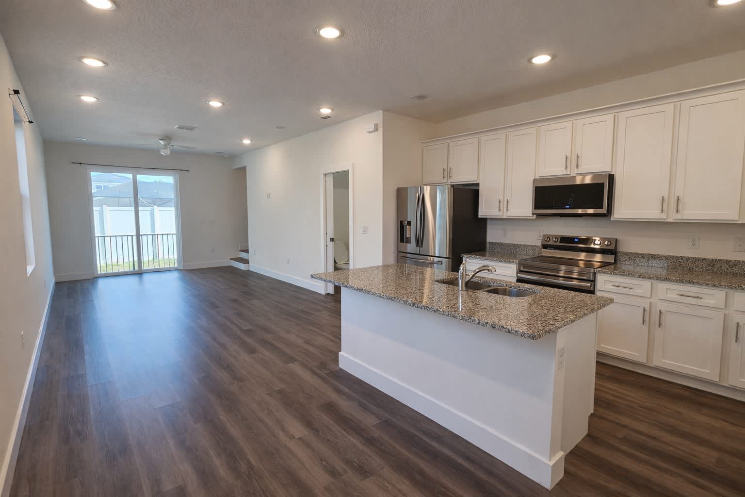 3609 N 53rd St – photo 4