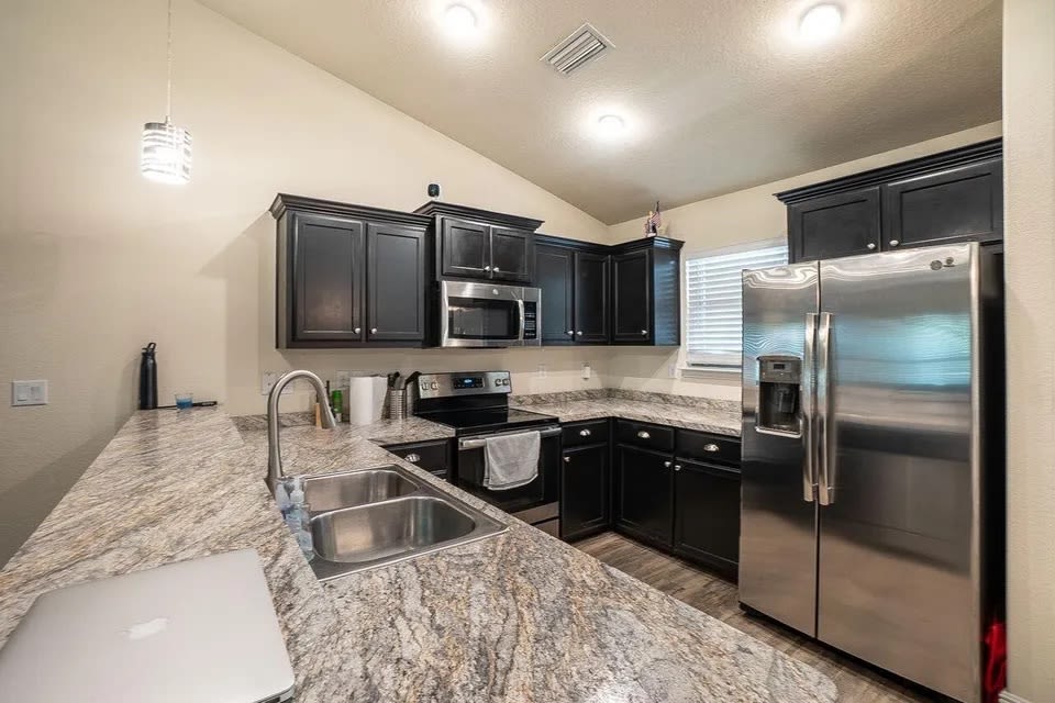 191 Conquest Avenue – photo 5