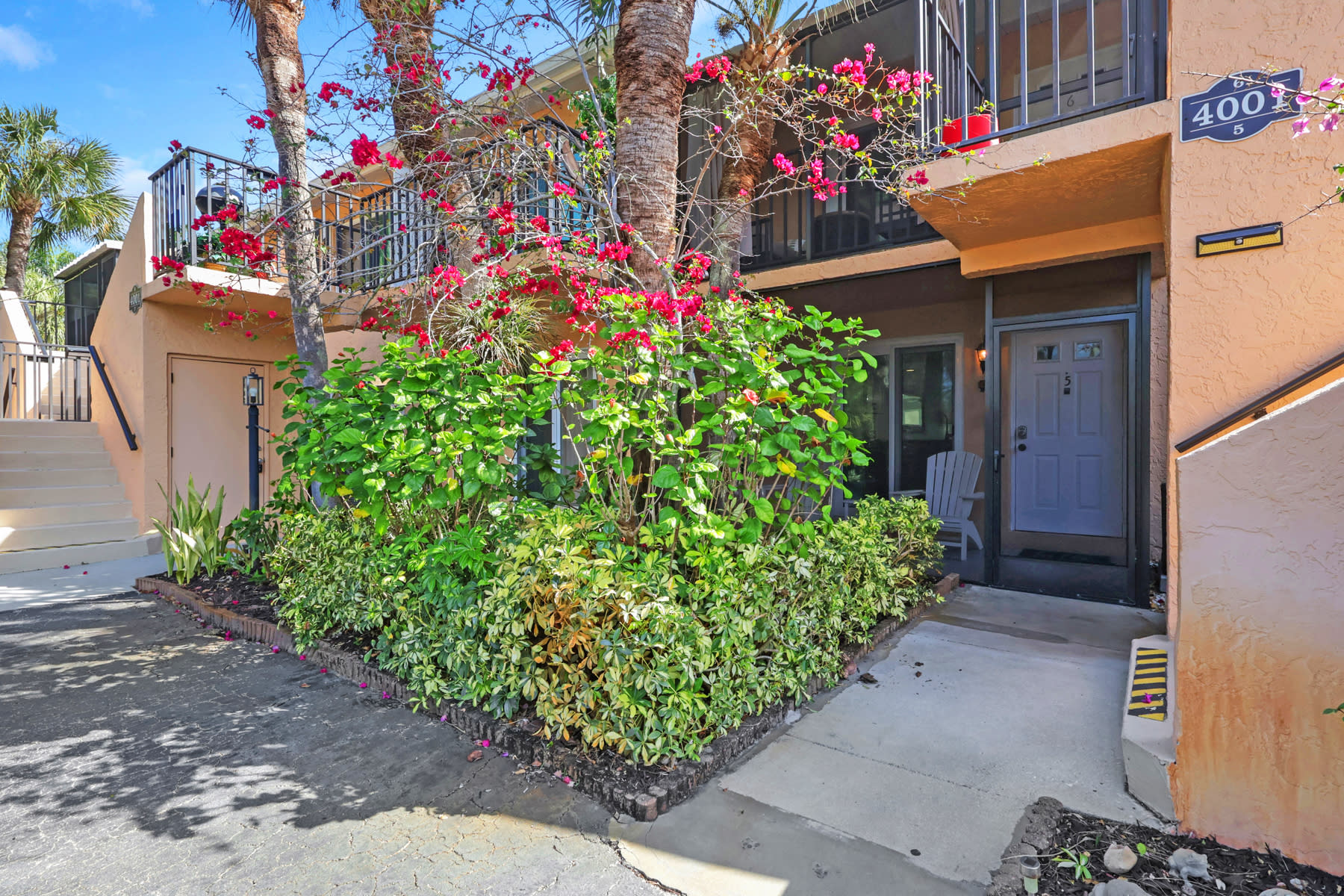 4001 Ice Castle Way #5 – photo 1