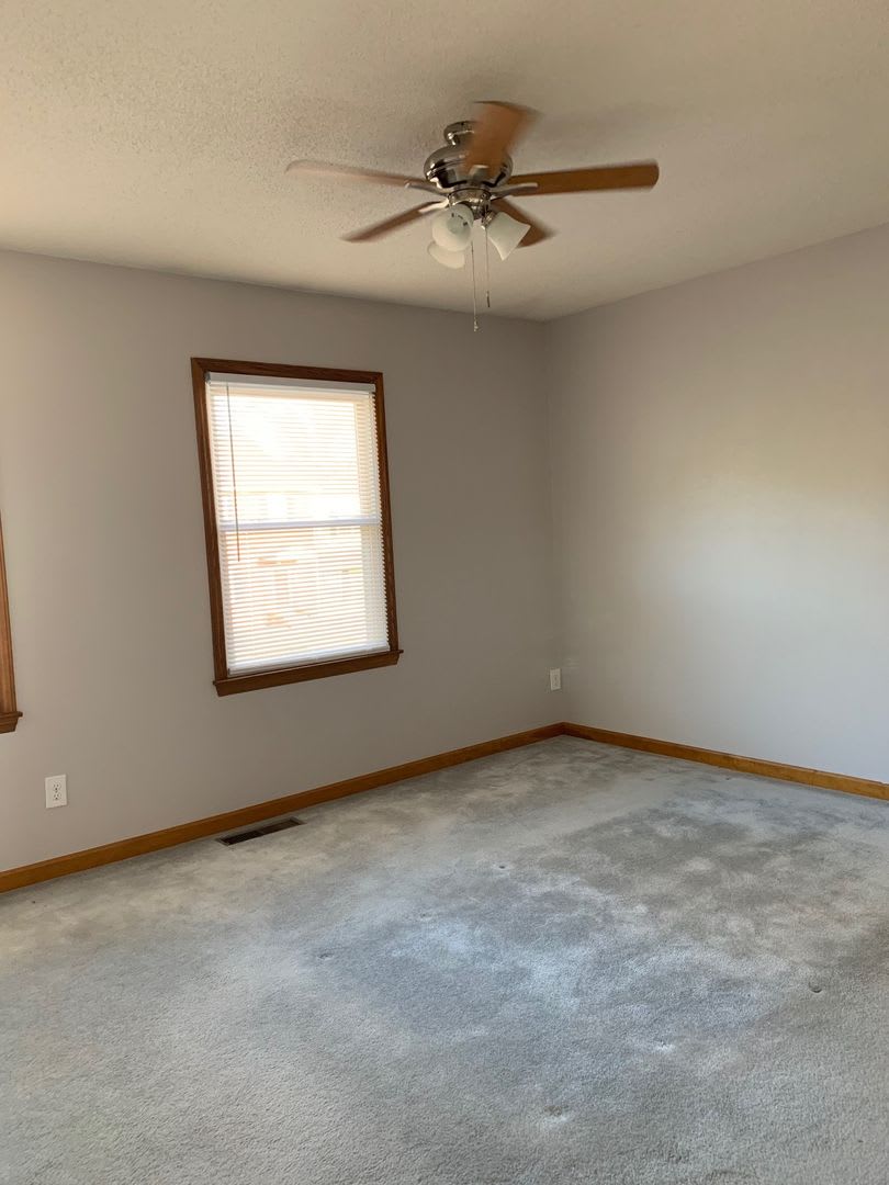 2 Bedroom 1.5 Bath Townhouse – photo 4