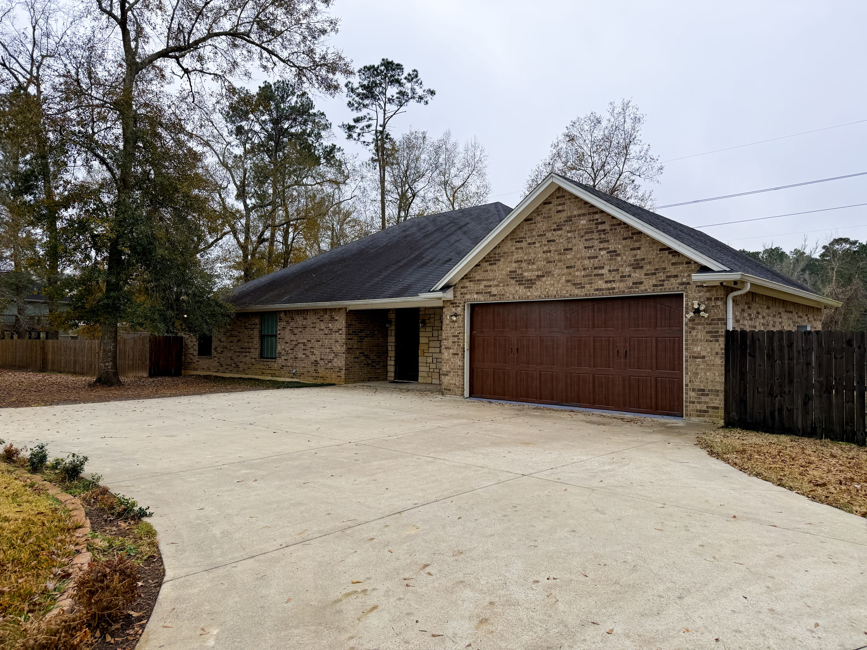 12250 Charlotte Drive – photo 2