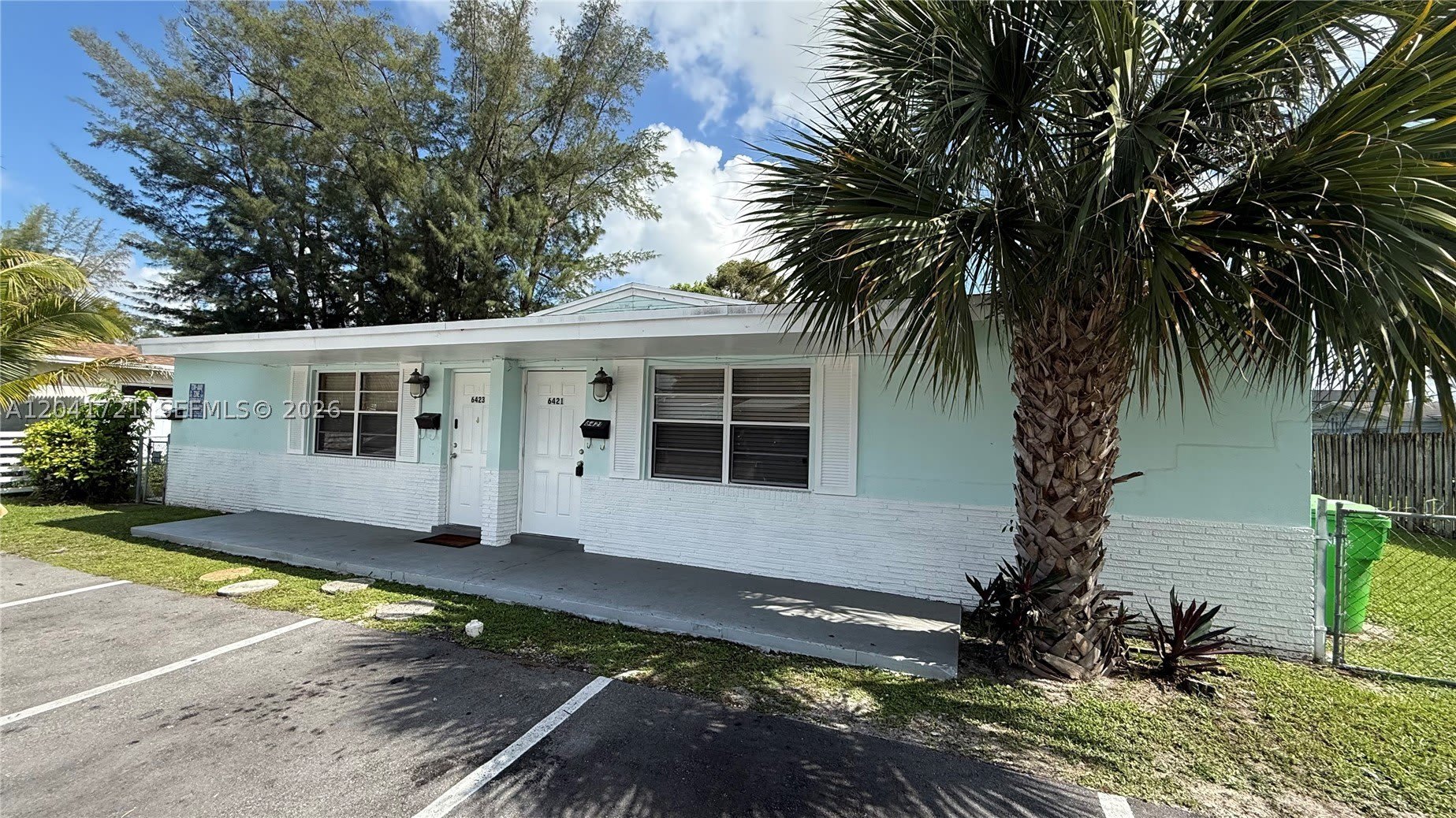 6421 NW 20th Ct – photo 3