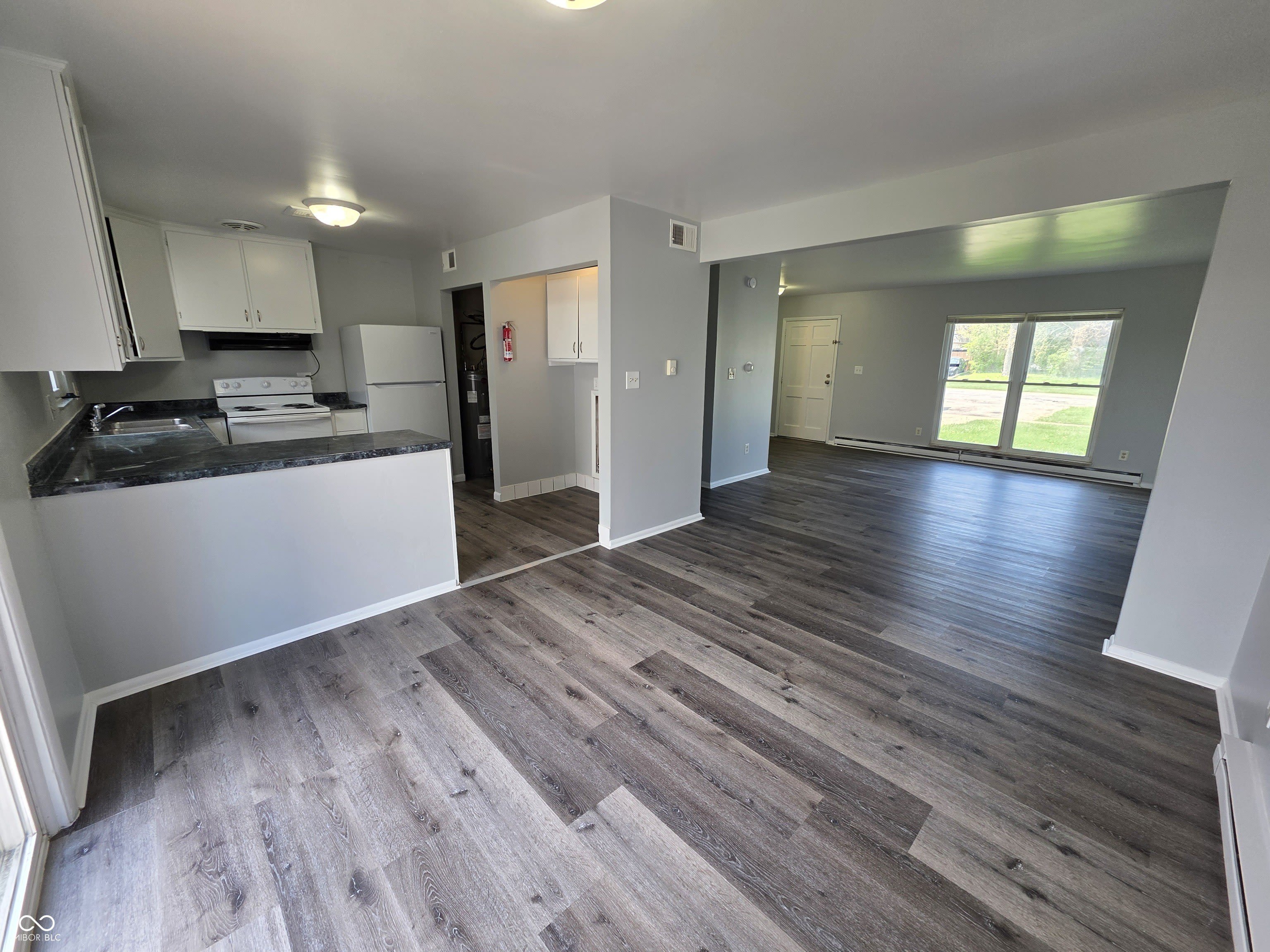 3829 Biscayne Road – photo 4