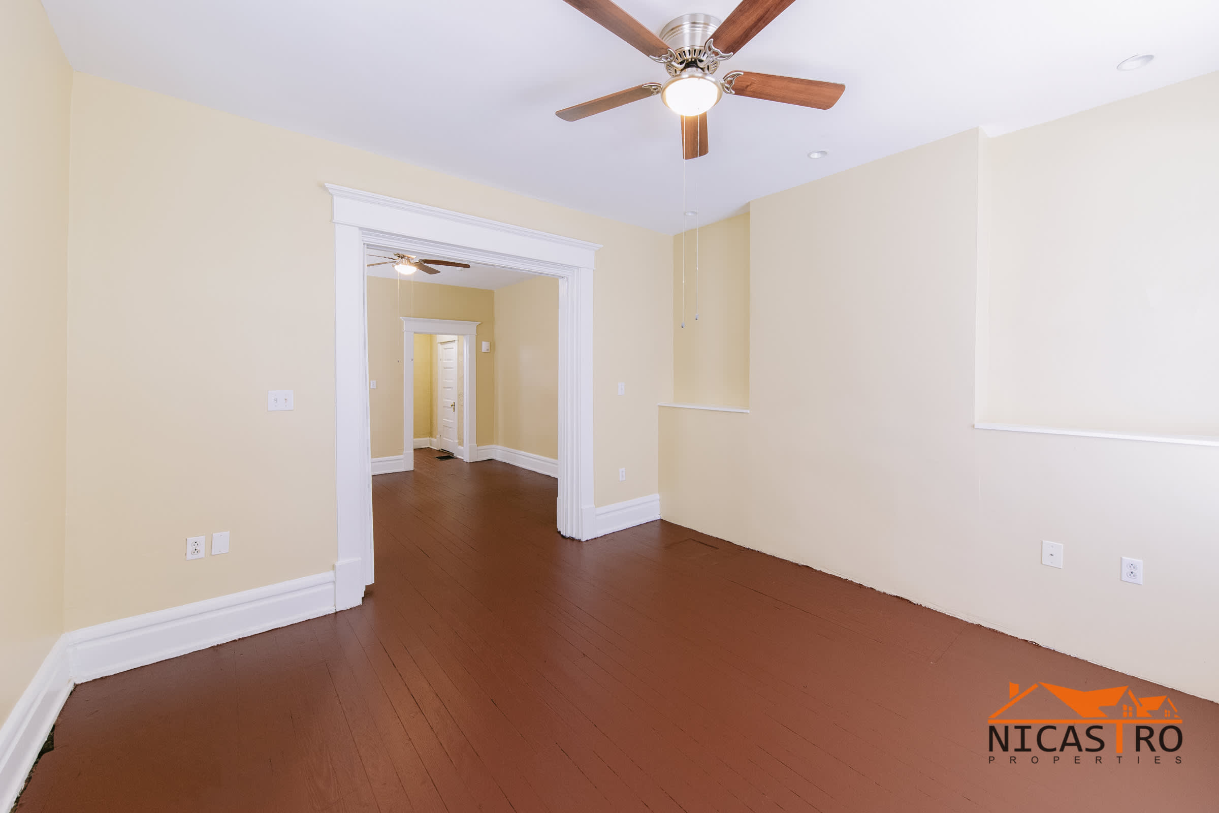 172 E 11th Avenue – photo 2