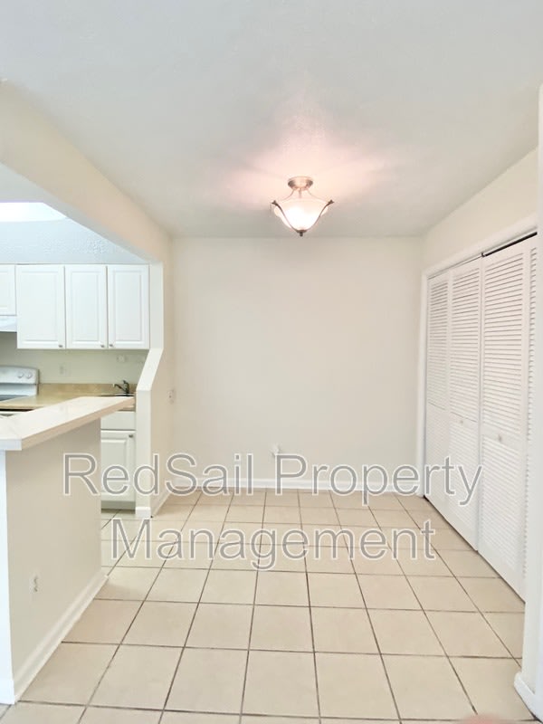 129 Haverford Ct – photo 4