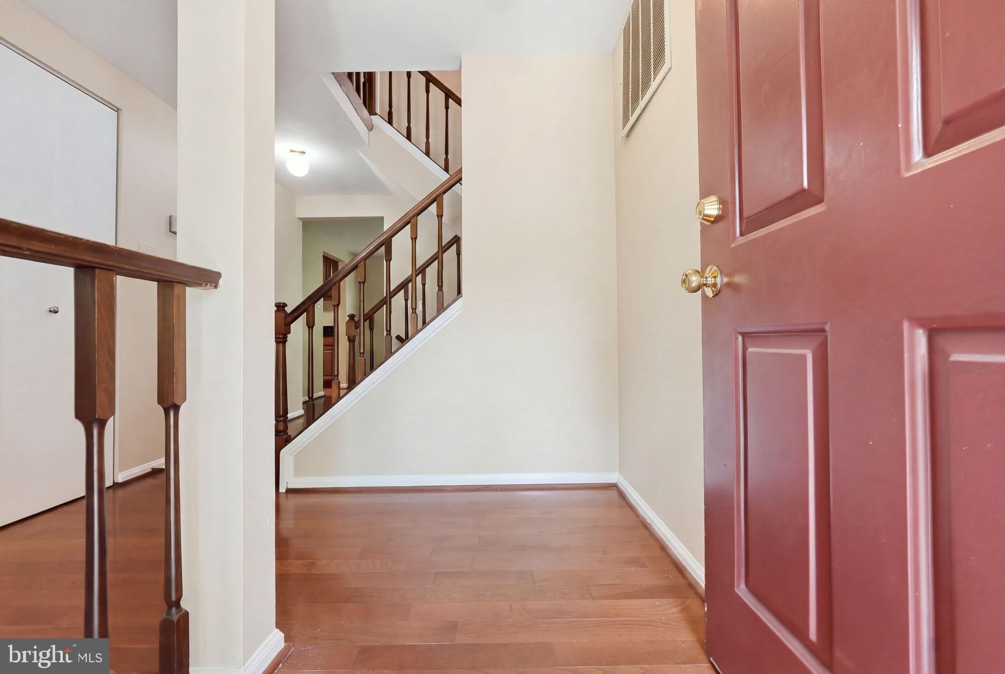 10065 Chestnut Wood Lane – photo 2
