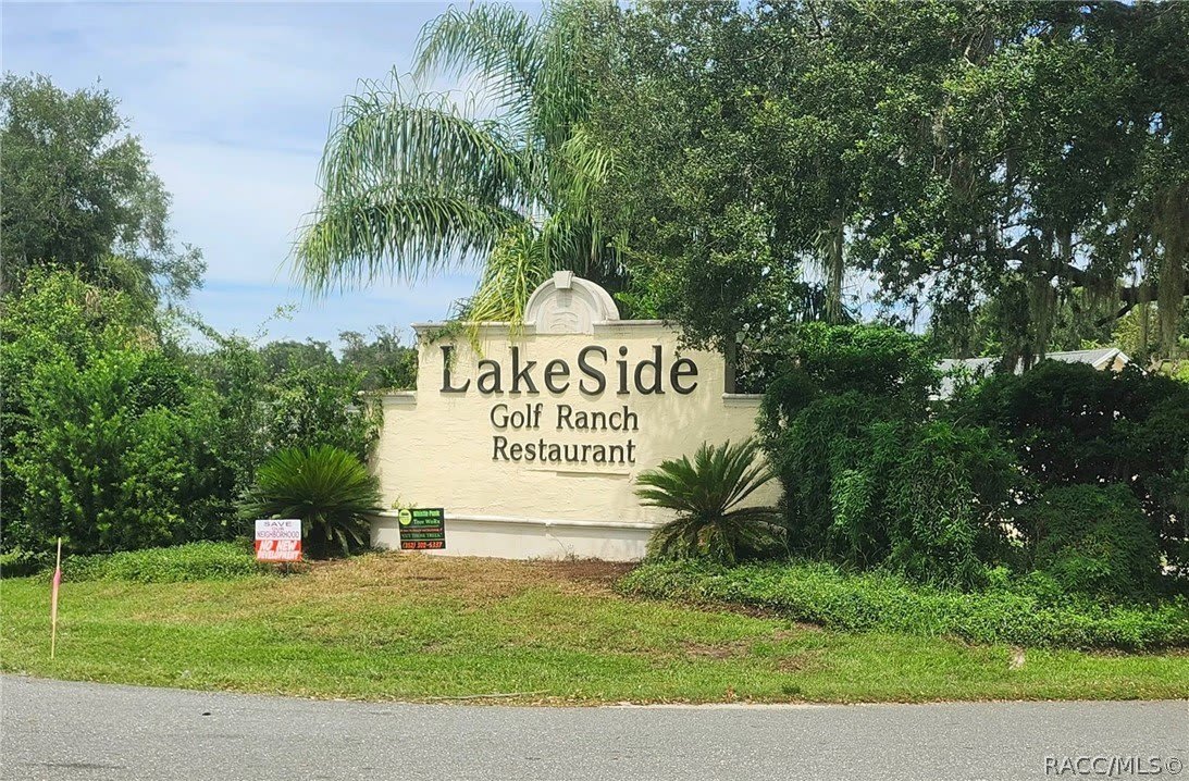 835 N Rembrandt Way – photo 3