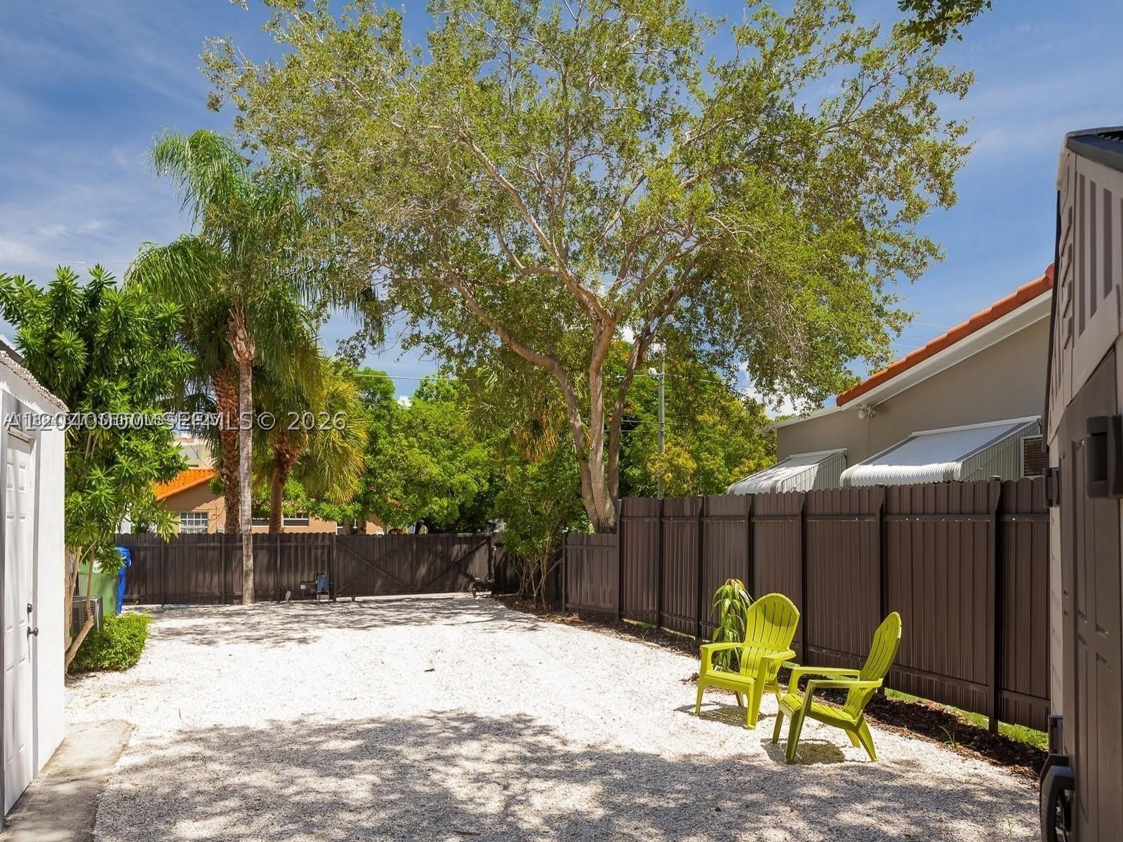 3452 Margaret St – photo 3