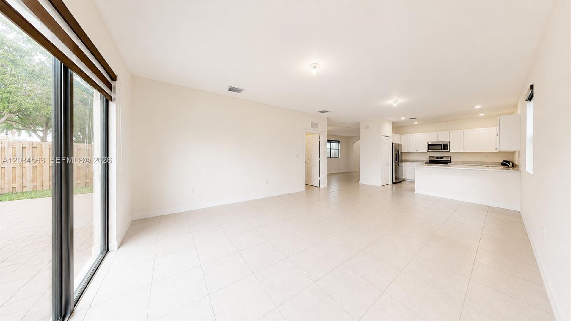 2434 NE 1st Street 2434, Homestead, FL 33033 – photo 4