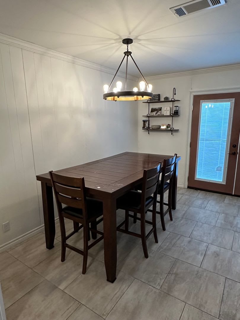 Rental in Groves, Tx – photo 3