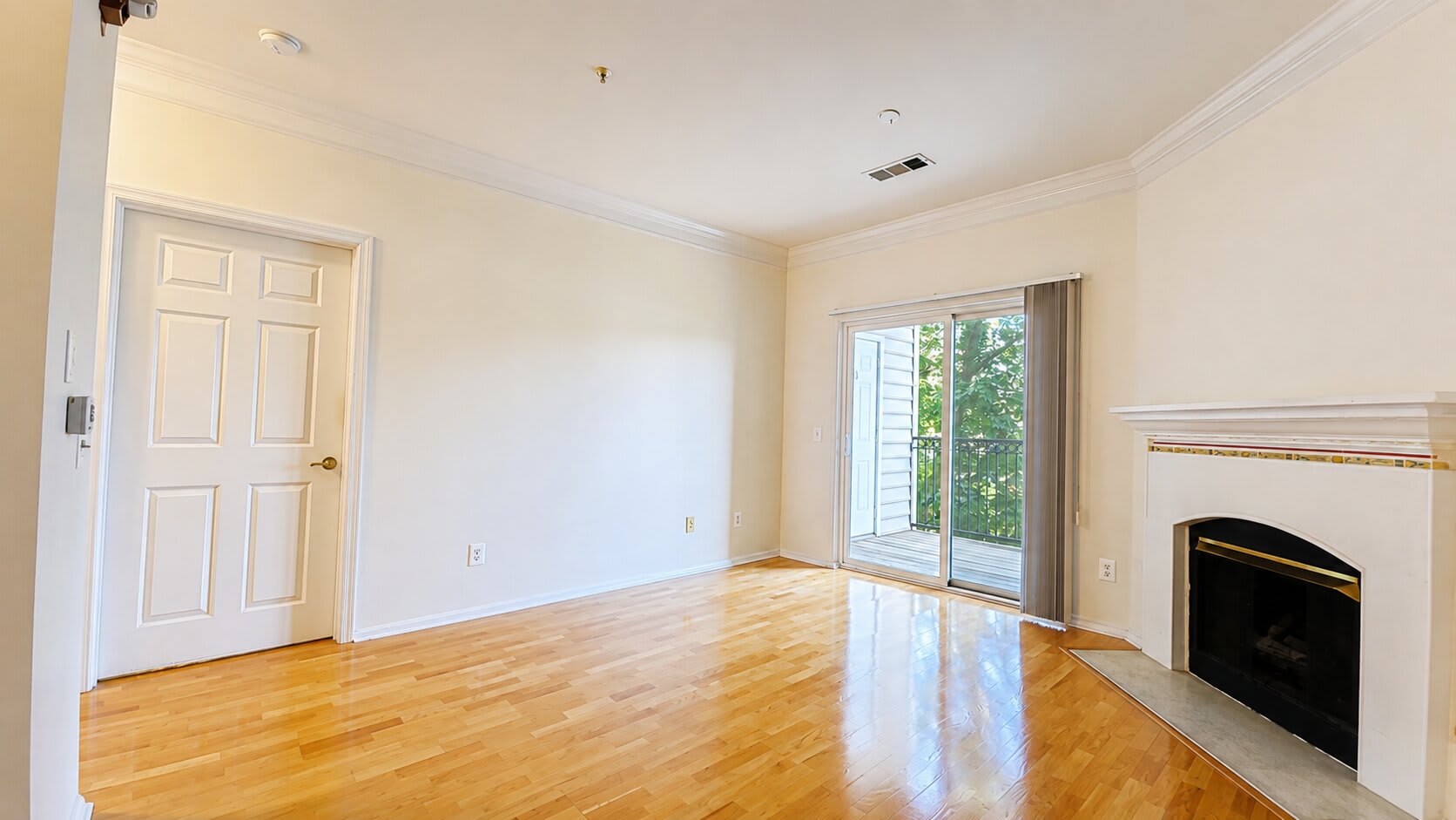 1521 Spring Gate Dr Unit 10311 – photo 5