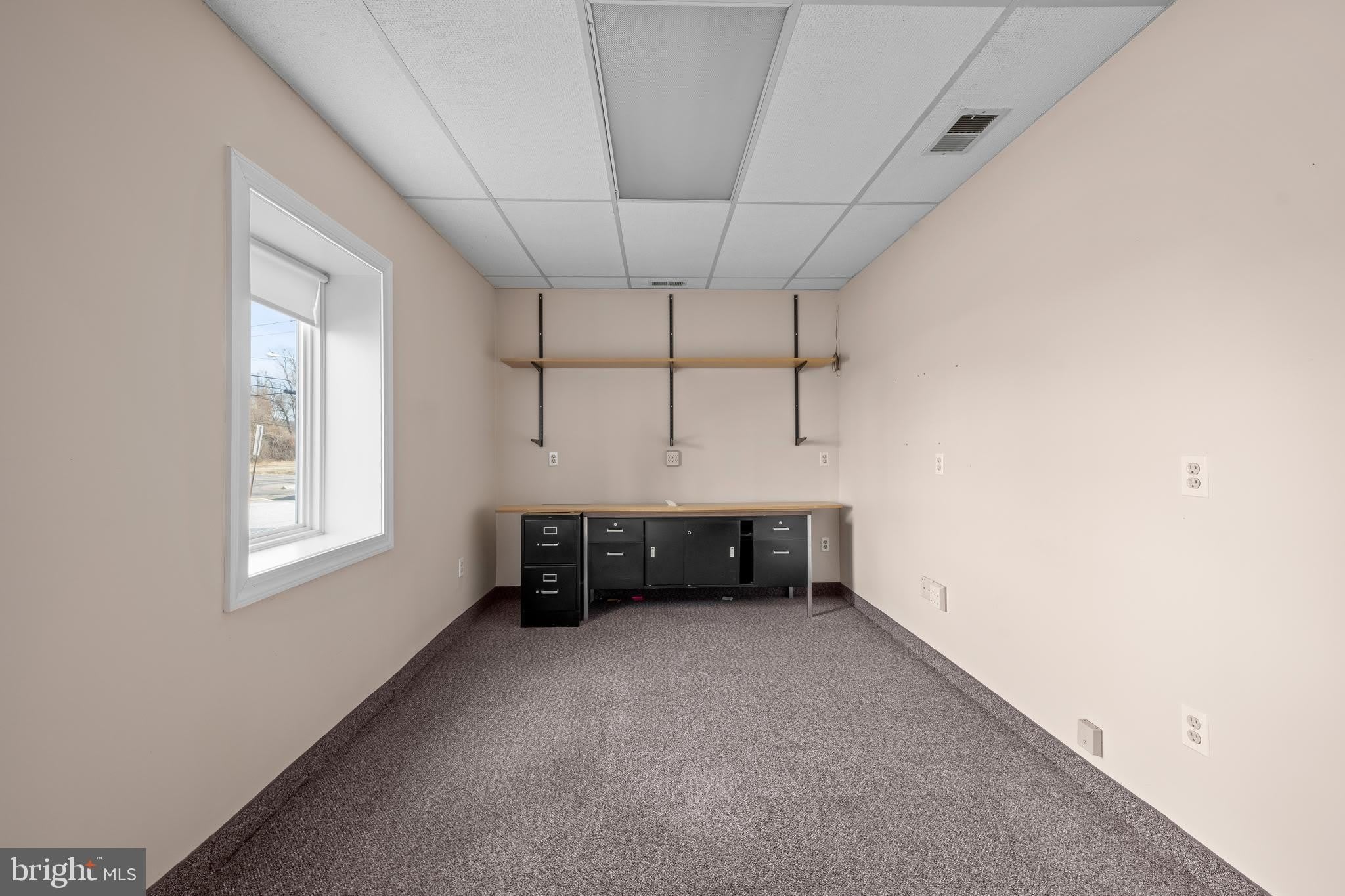 901 CROWN POINT Road – photo 4