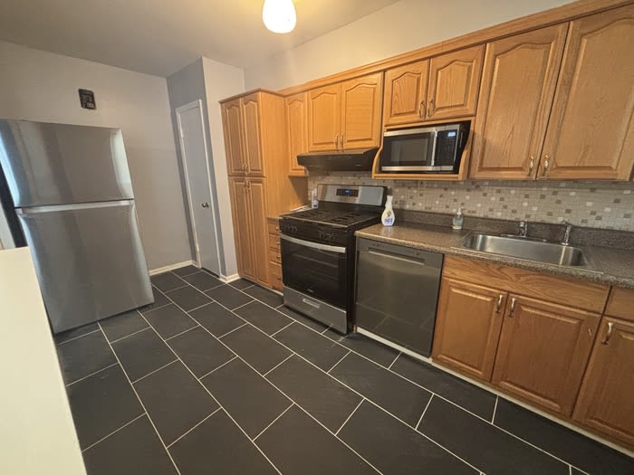 7723 Charlesmont Road – photo 1