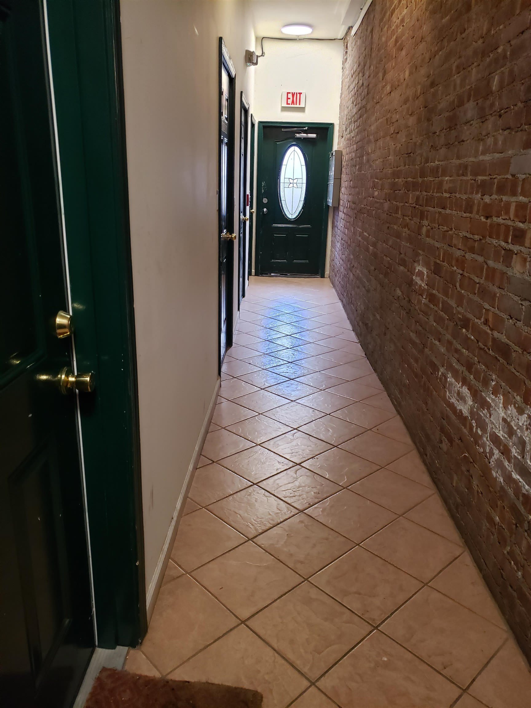 385 AVENUE C – photo 4