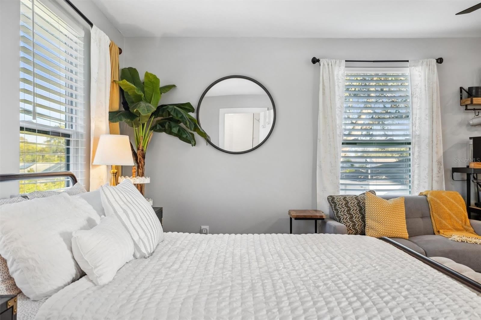 4015 10Th Avenue N – photo 4