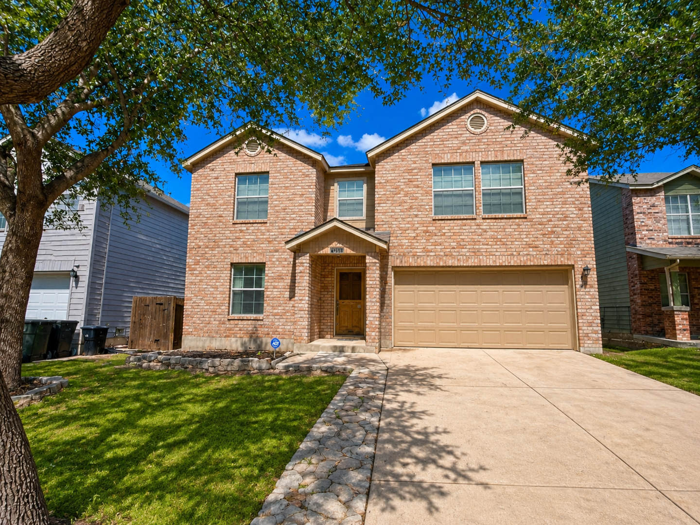 Move-In Special. ½ off the first full month's rent with a 12-month lease – photo 1