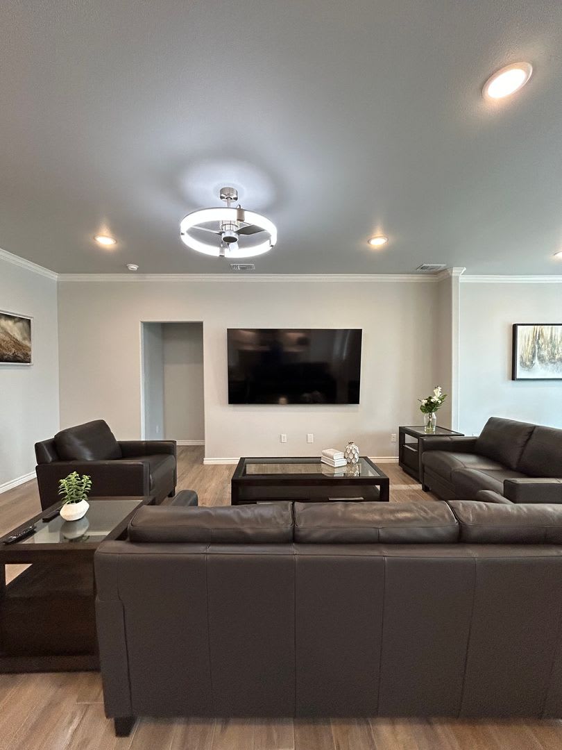 Exceptional Home and Desert Ridge – photo 3