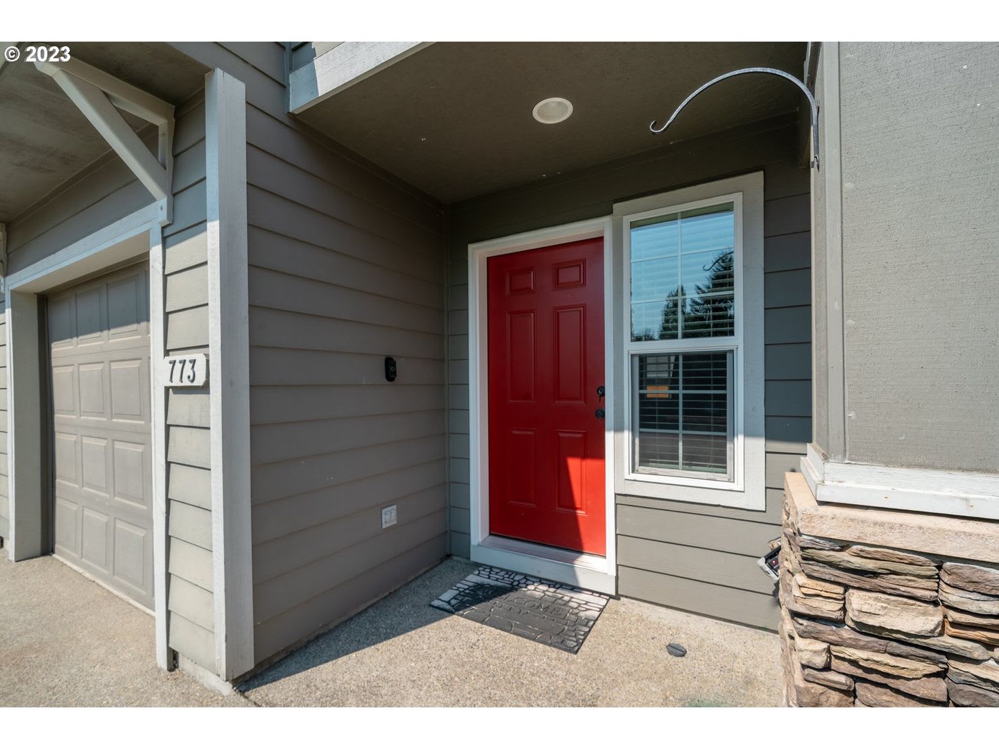 Stunning townhouse in Canby- 3 bed / 2.5 bath, garage, AC – photo 2
