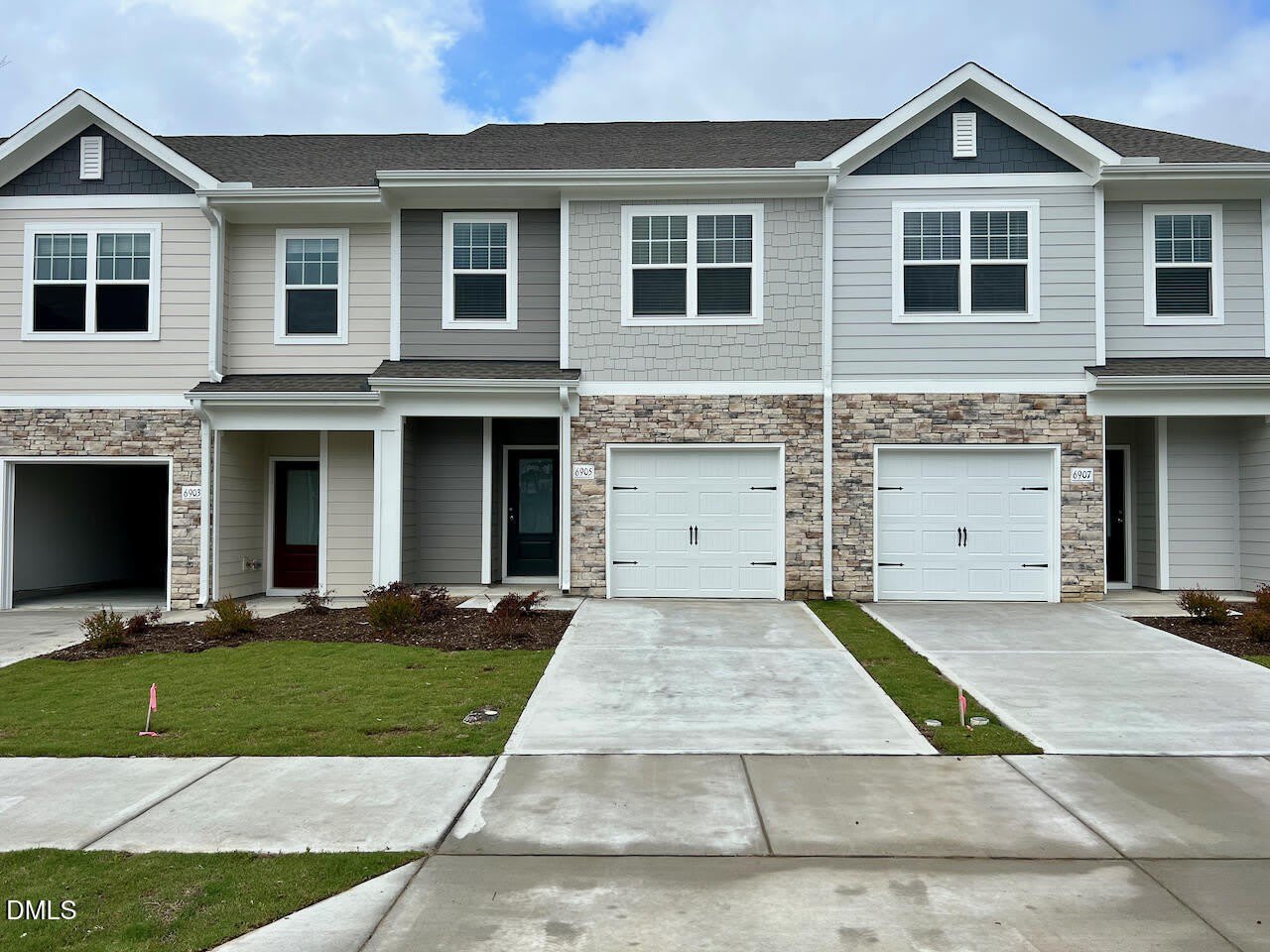 6905 Outfall Point Lane – photo 1