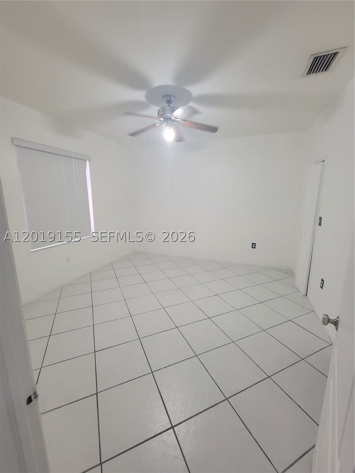15257 SW 138th Ct – photo 4