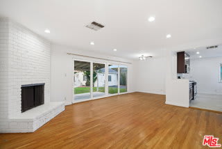 12811 Cumpston Street – photo 5