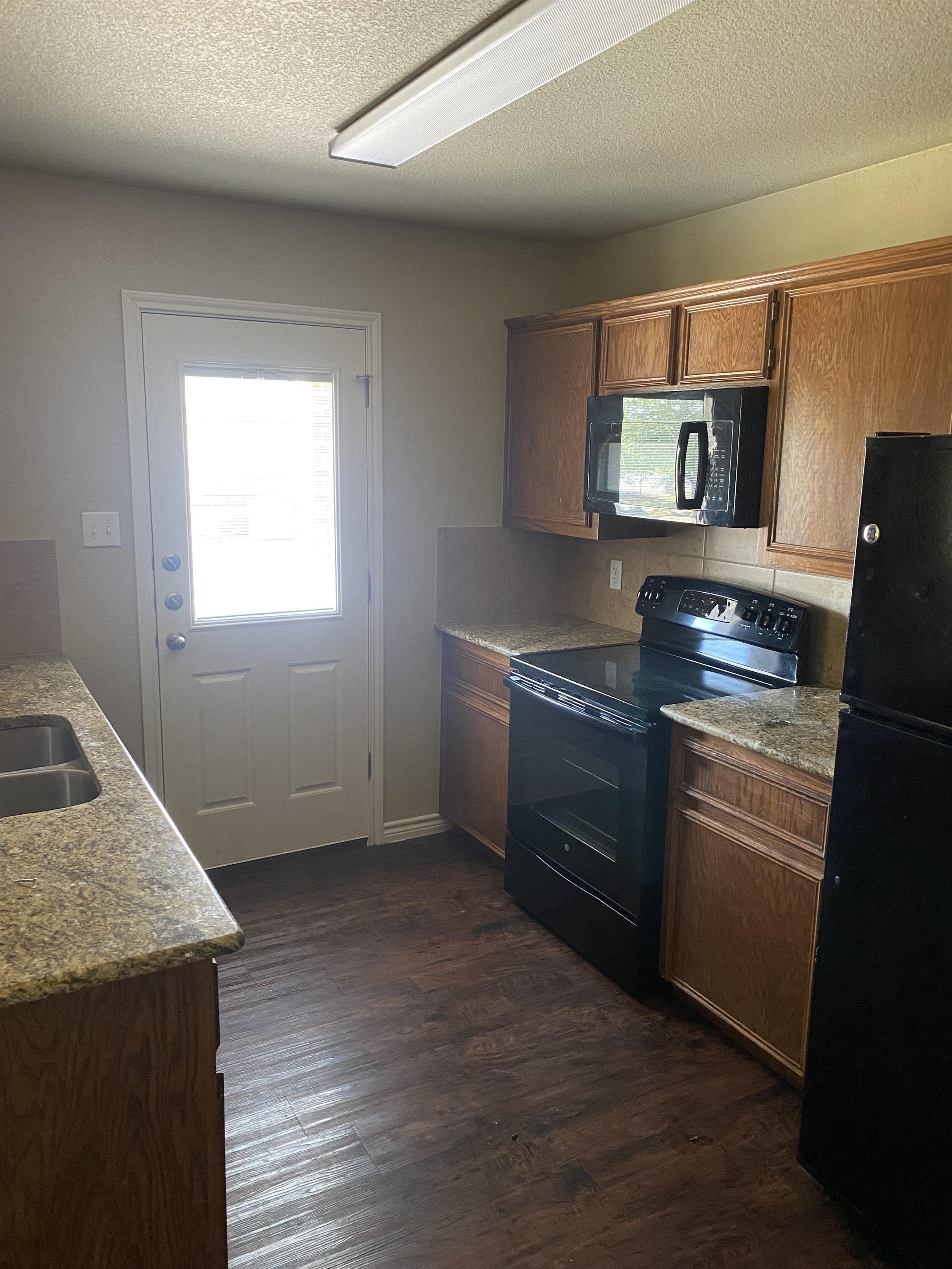 4502 Watercrest – photo 3