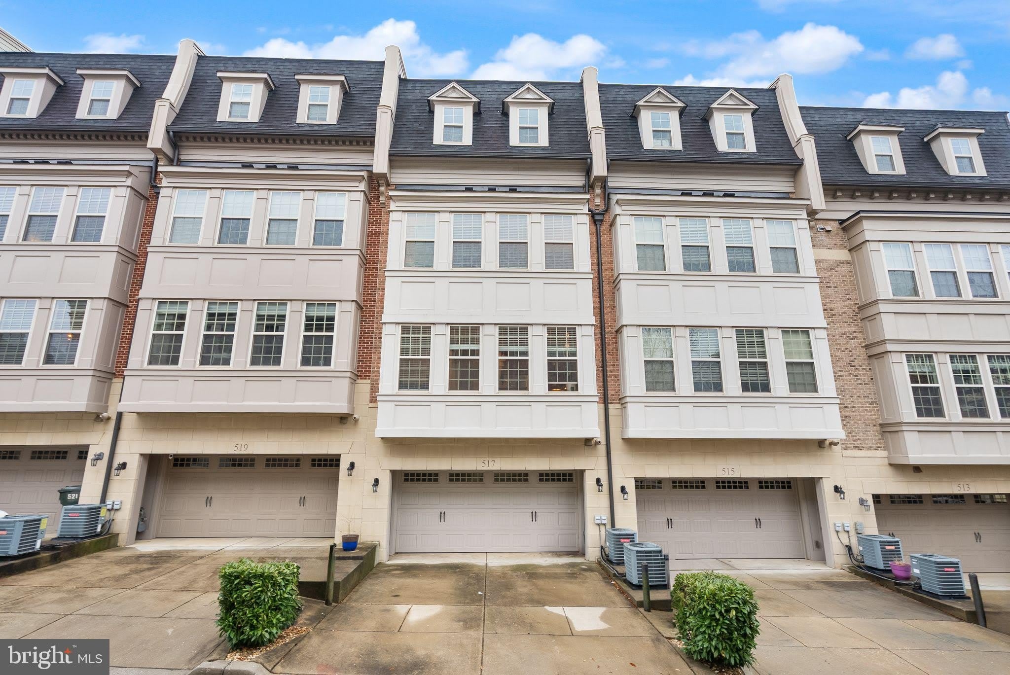 517 OVERLOOK PARK Drive – photo 2