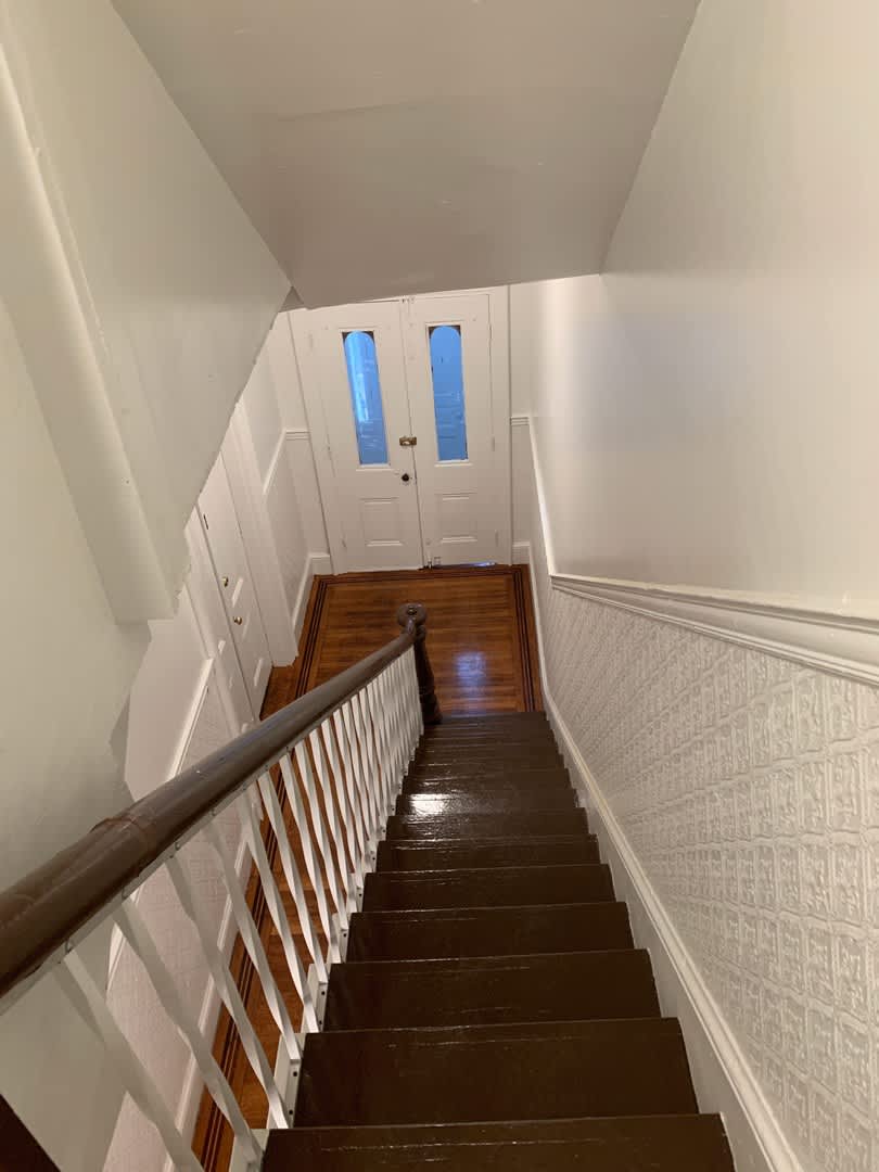 1 Bedroom Apartment available now! – photo 2