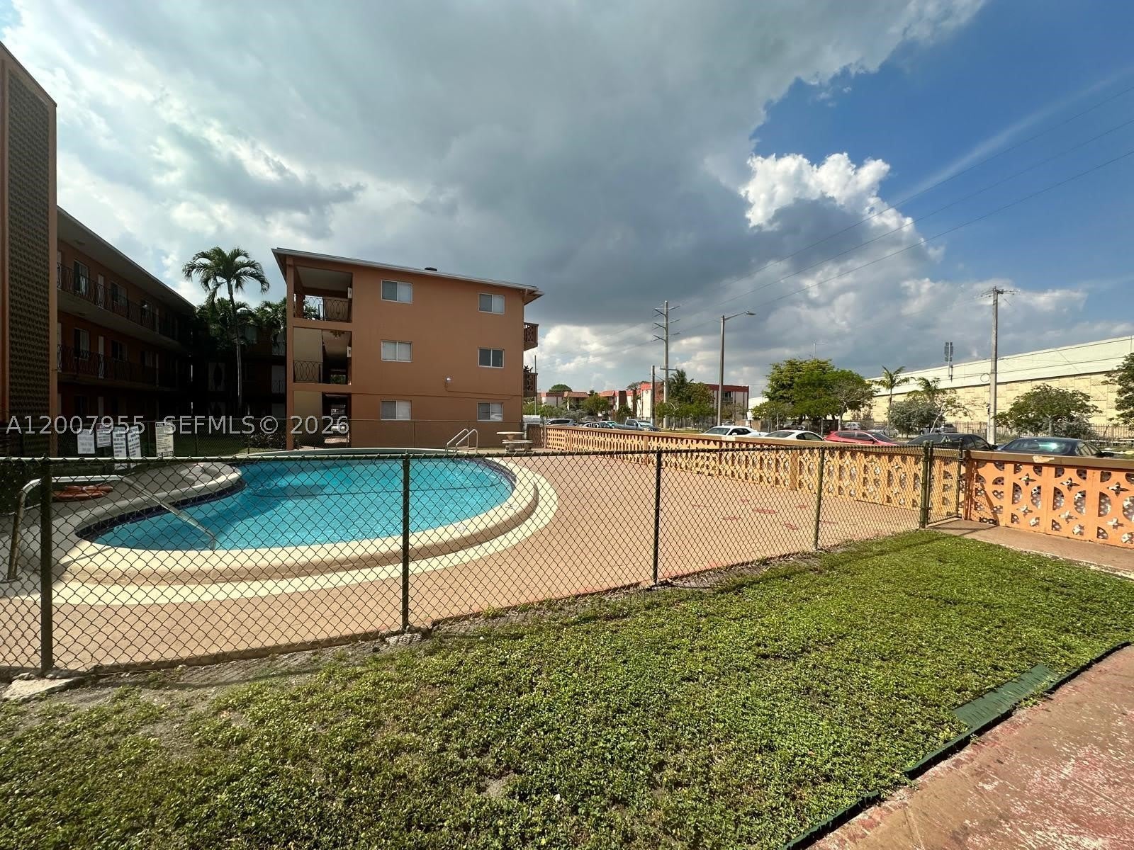 2330 Nw 11Th St – photo 1