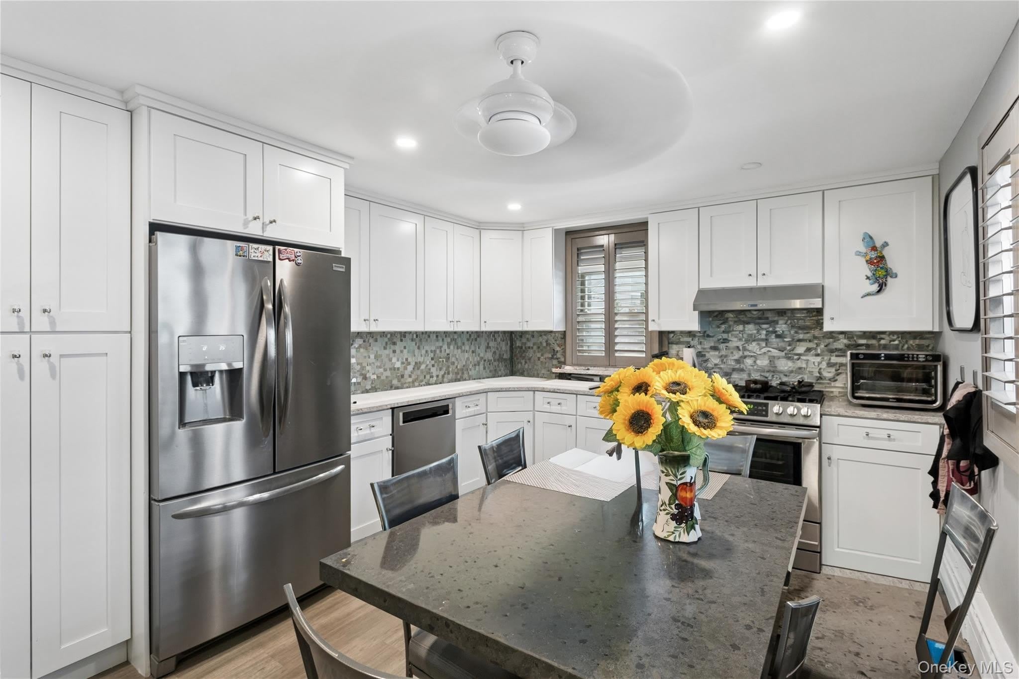 31 Julian Place – photo 4
