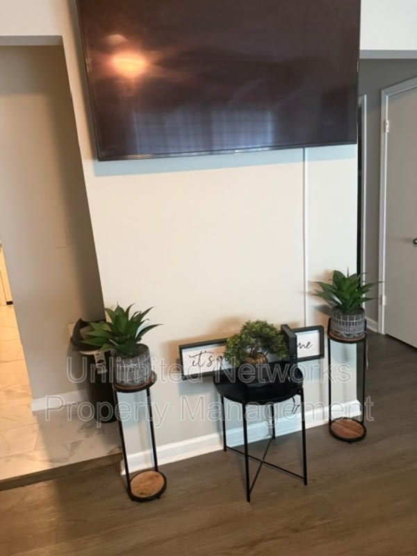 151 Lawton Street Southwest – photo 3