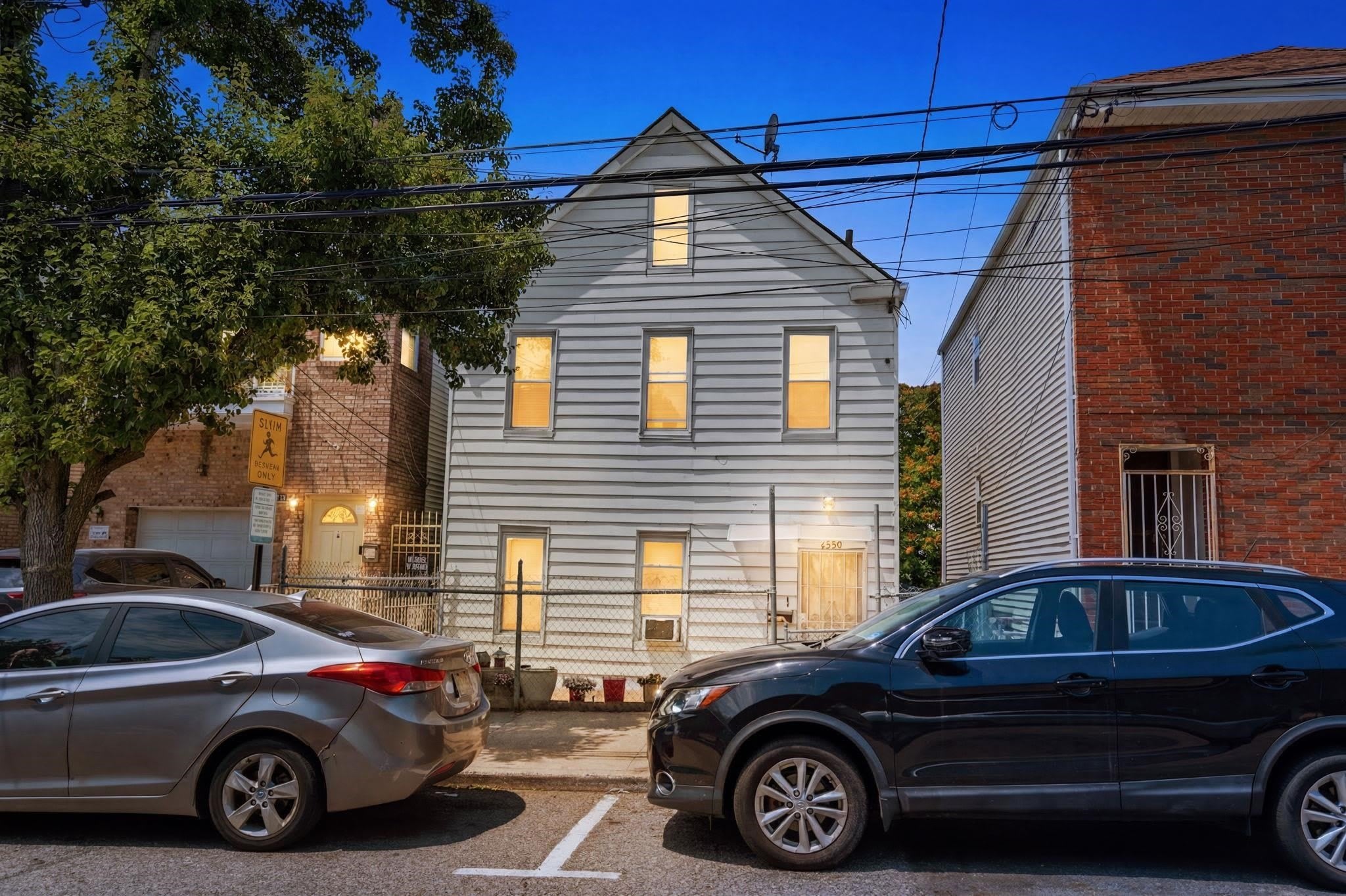 6605 DURHAM AVE – photo 1