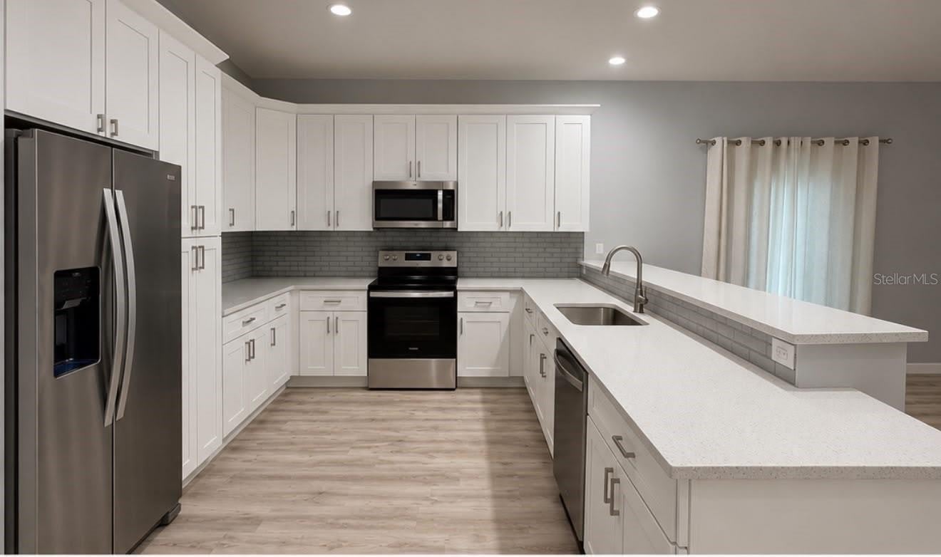 617 HOLMES Avenue – photo 4