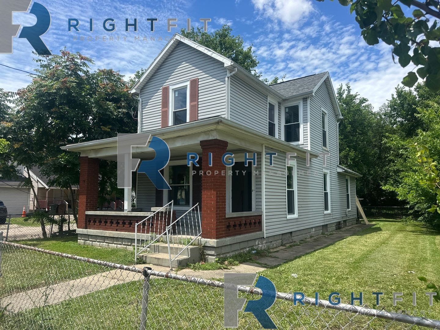 Freshly Renovated Home In Middletown! – photo 2