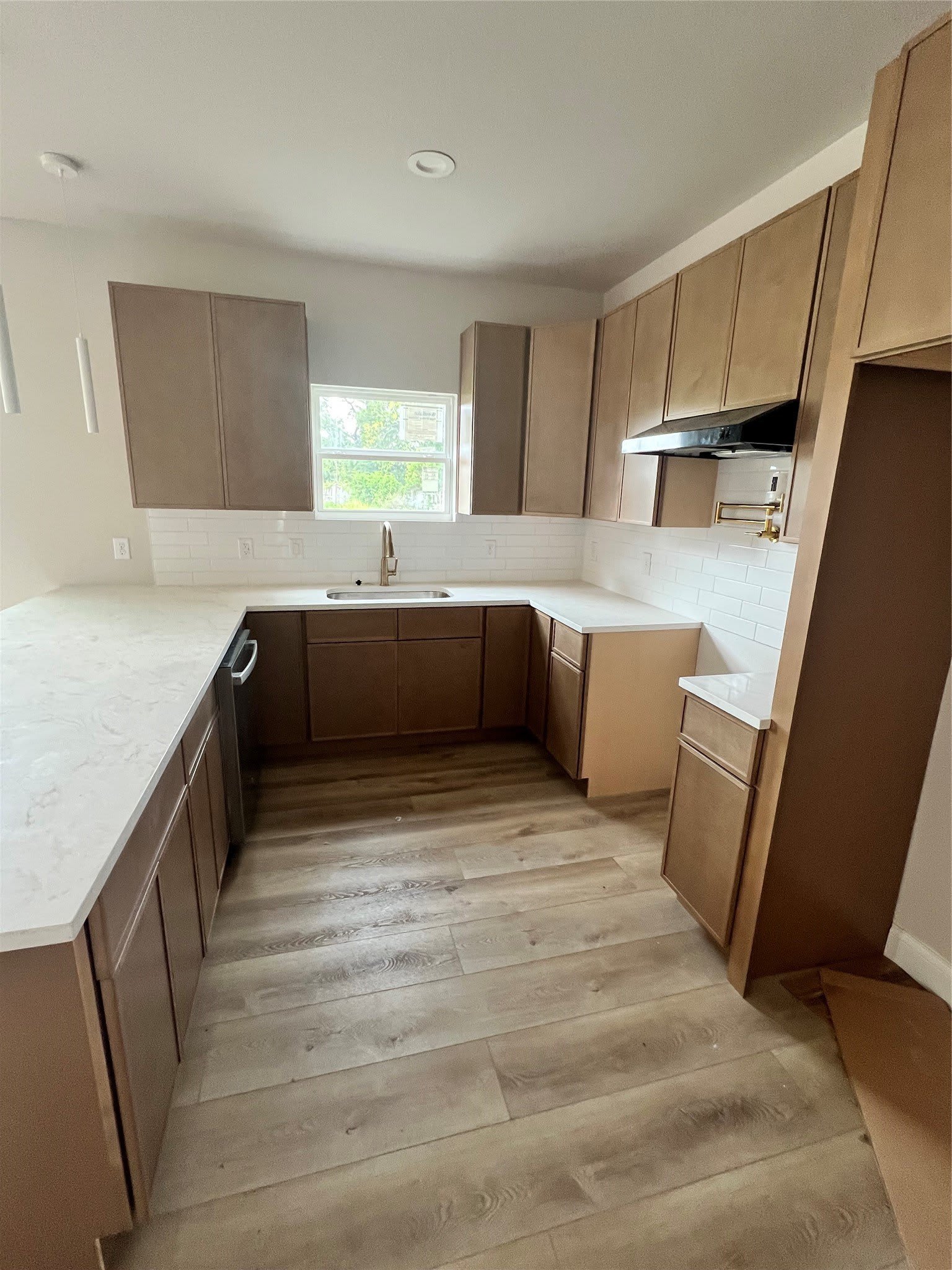 210 Mineral Wells Street – photo 5