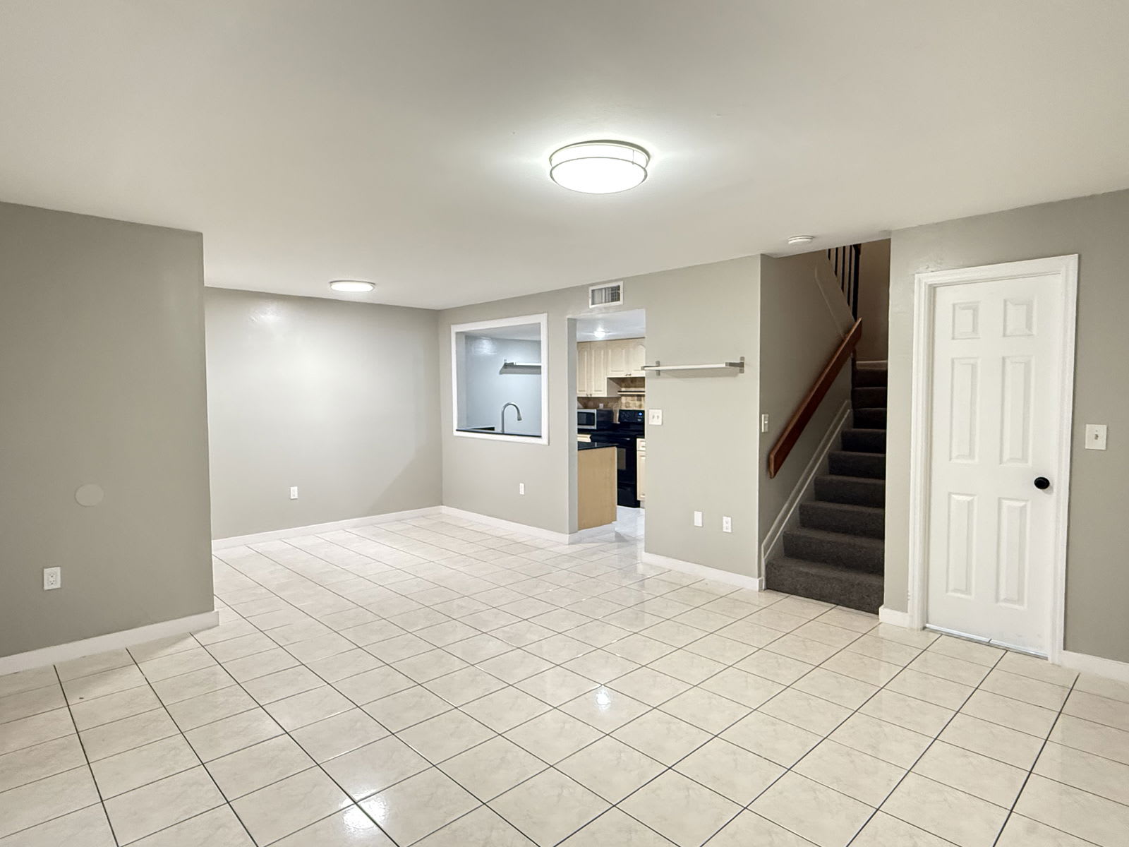 8570 Northwest 3rd Lane – photo 4