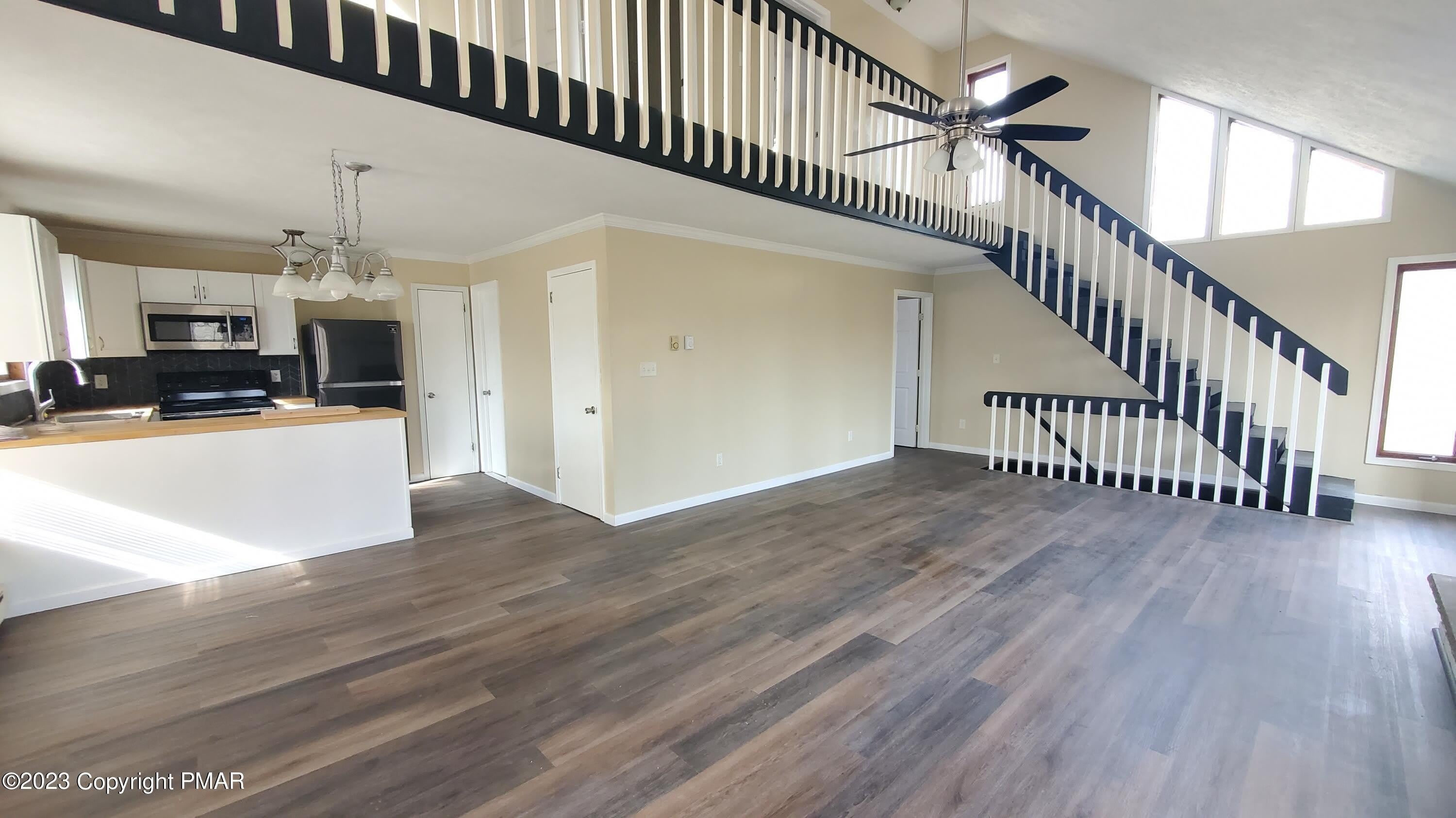 3118 Snowden Drive – photo 2