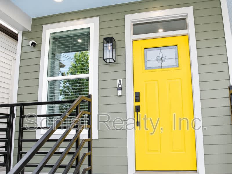 2023 First St. – photo 3