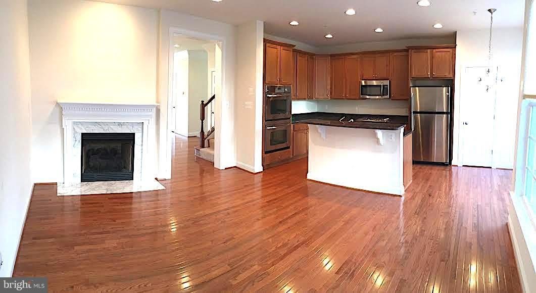 2094 HUTCHISON GROVE Court – photo 5