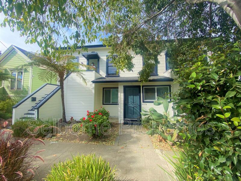4325B Essex Street – photo 1