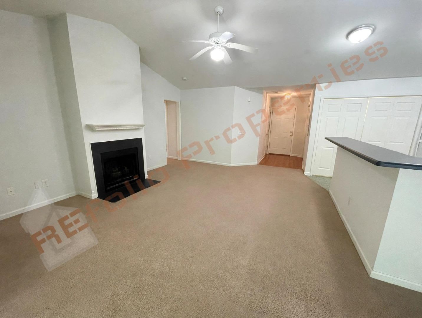 Great Location 2Nd Floor Condo With 2 Bedrooms 2 Bathrooms In Wellington Ridge Community Cary Available October 7Th – photo 3