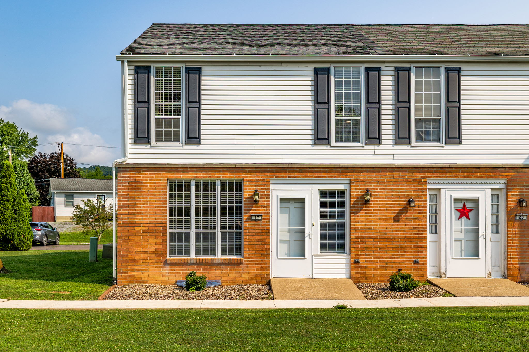 27 Montgomery Village Ln – photo 4