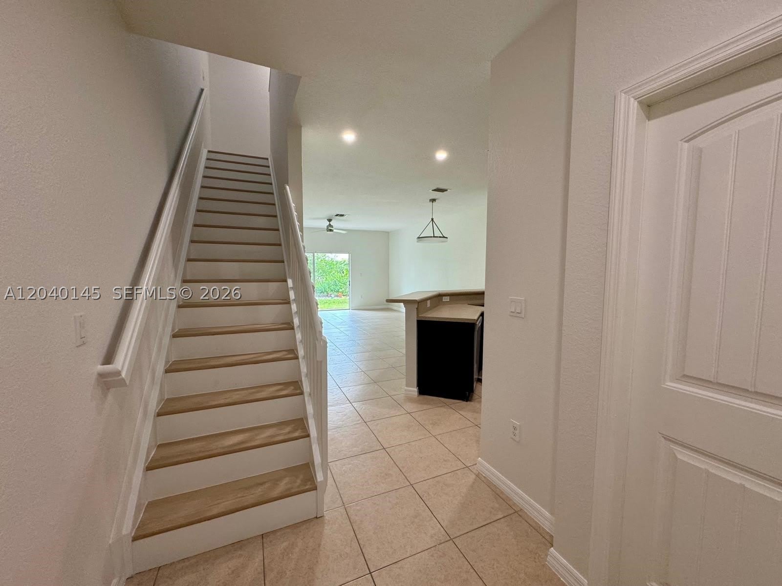3526 NW 29th Ct – photo 3