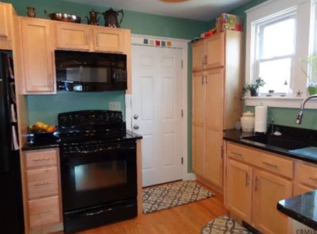 74 Van Schoick Avenue – photo 2