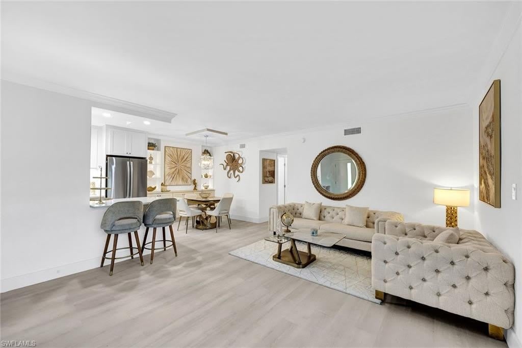 1100 Gulf Shore Blvd N – photo 4